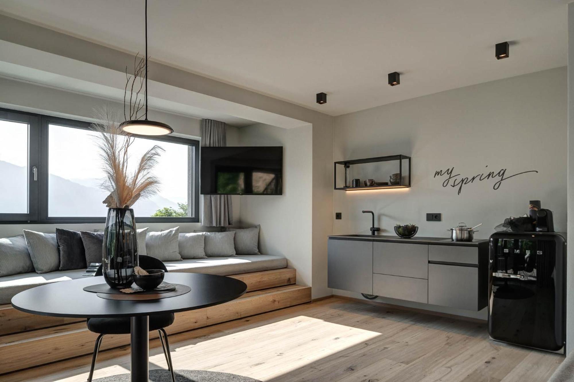 My Spring - Panoramic Suites ลานา ห้อง รูปภาพ